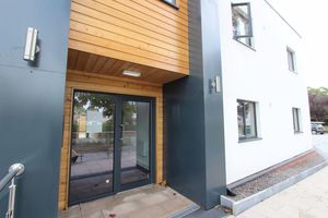 Photo 23- click for photo gallery